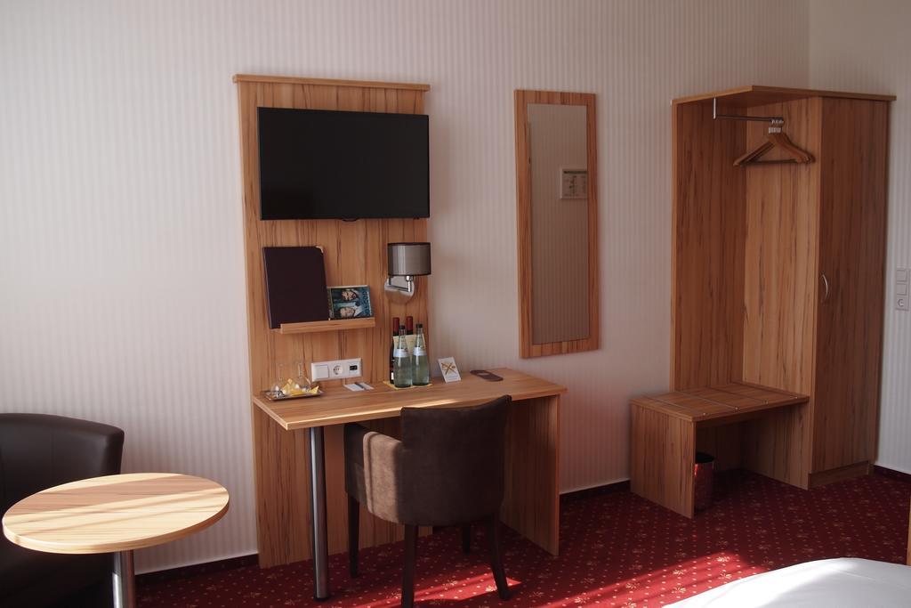 Hotel Am Bad Tuebingen Room photo