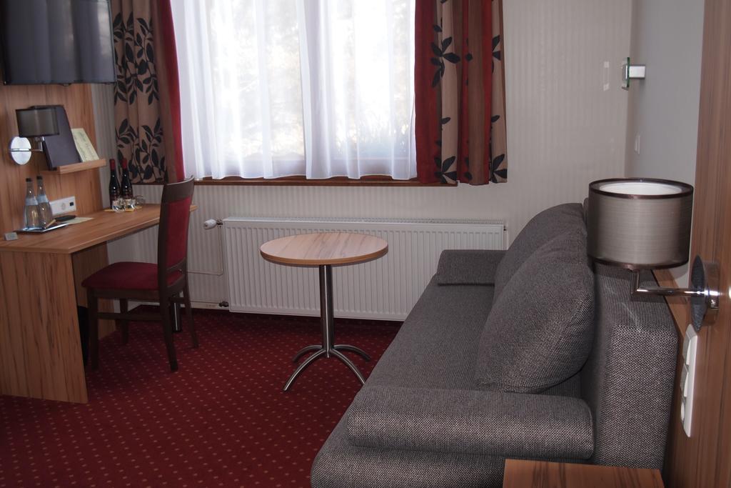 Hotel Am Bad Tuebingen Exterior photo