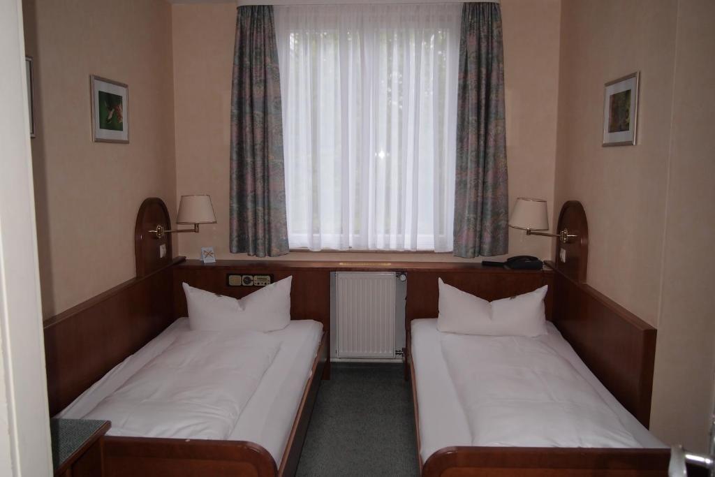 Hotel Am Bad Tuebingen Room photo